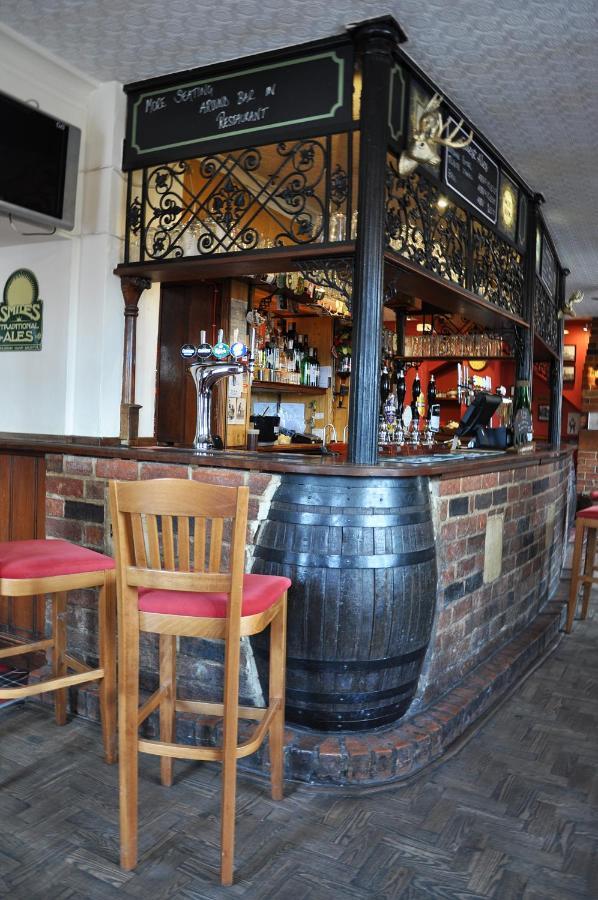 The Clothiers Arms Hotel Stroud  Ngoại thất bức ảnh